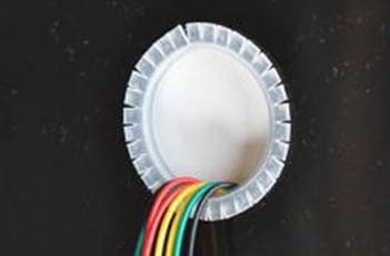 MO粘着付き自在ブッシュ